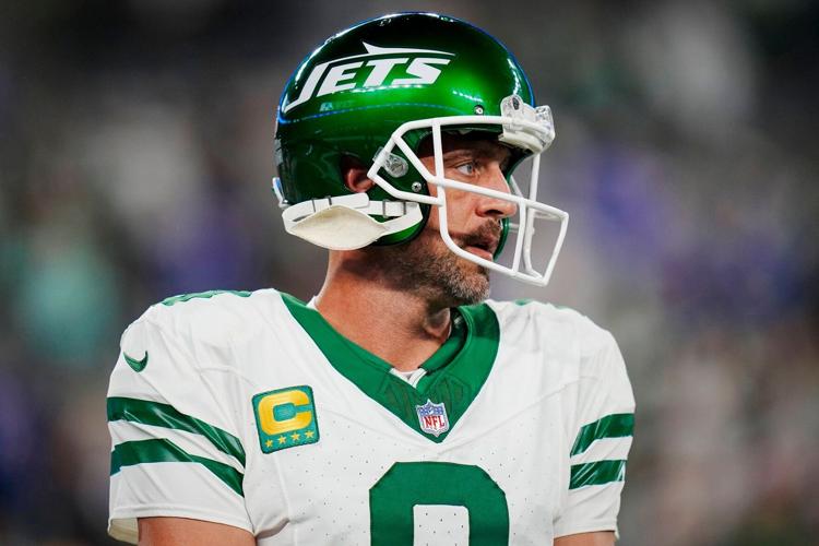 Jets QB Aaron Rodgers to miss rest of season with torn Achilles