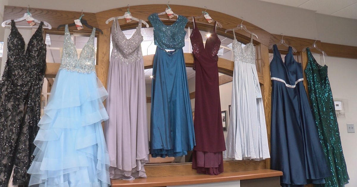 Prom Dress Fashion Show Features Trends and Affordable Dresses | News ...