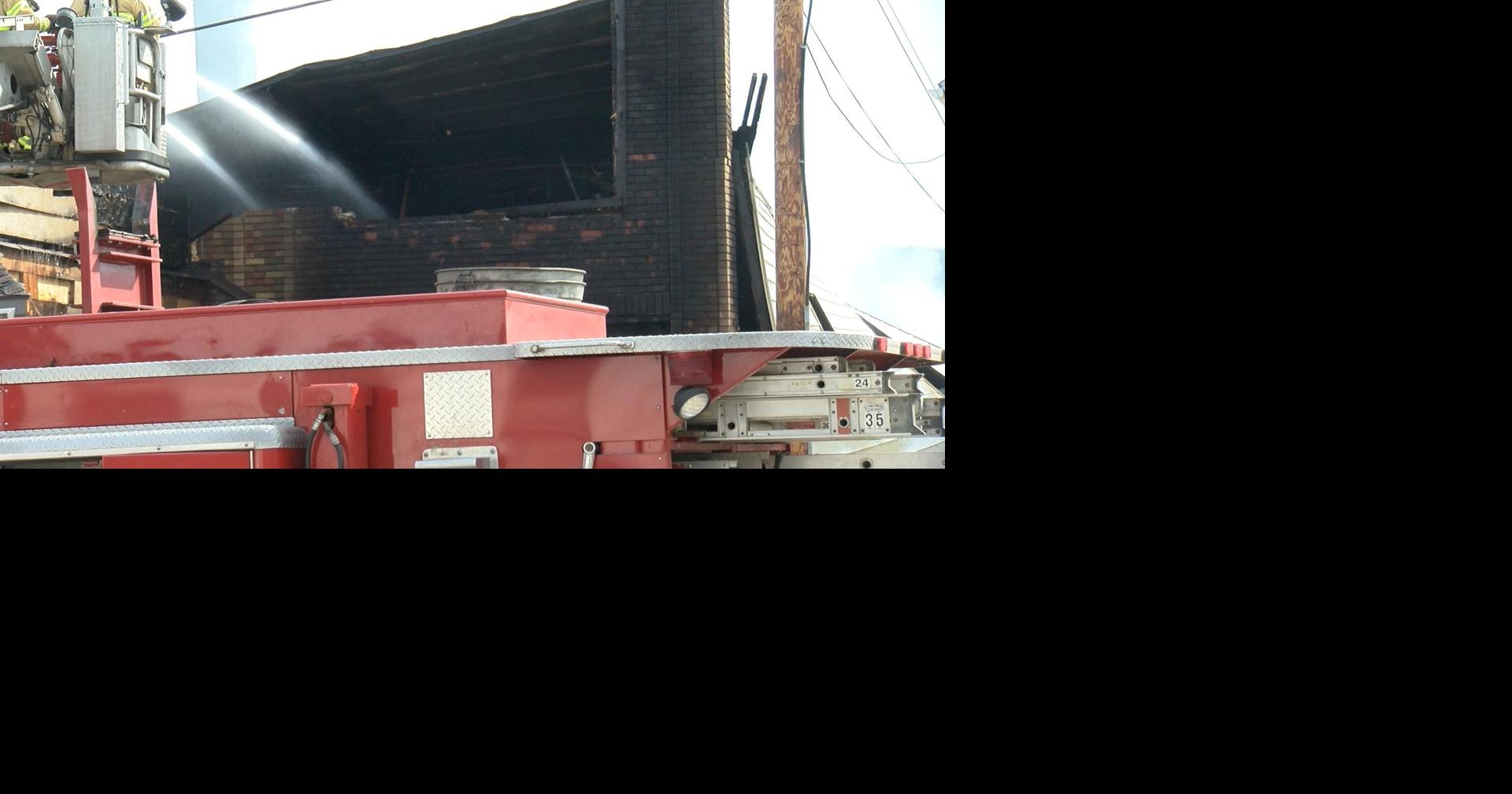 Crews respond to a house fire in downtown Hokah | News | wxow.com