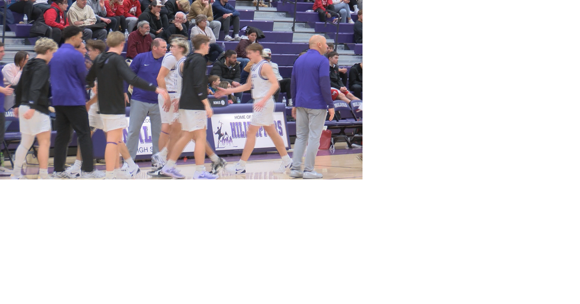 Onalaska boys have easy night vs. Wisconsin Rapids