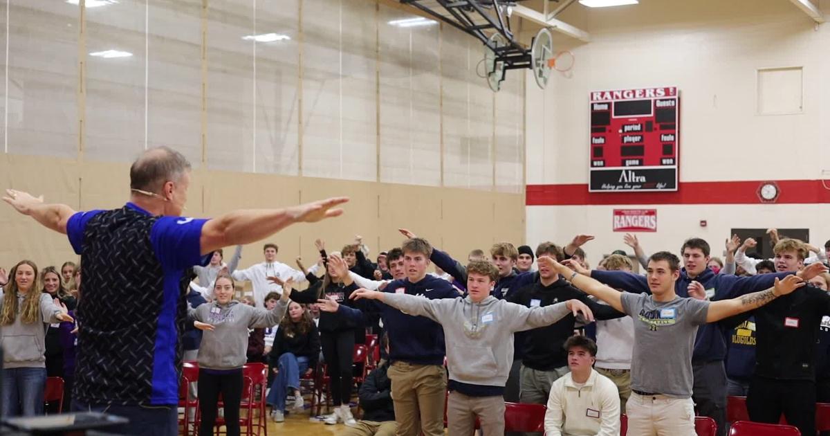 MVC student-athletes build leadership skills at annual conference | Coulee Region News MVC student-athletes build leadership skills at annual conference | Coulee Region News