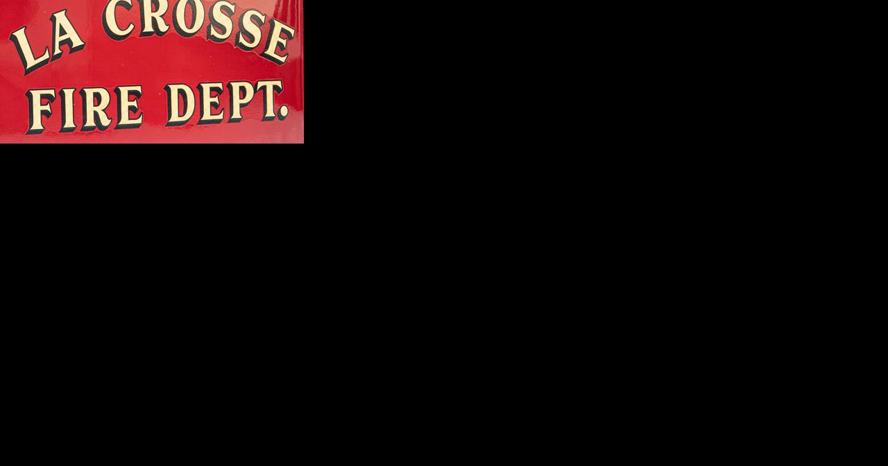 La Crosse FD rescues hiker who fell from bluff - Vimarsana News