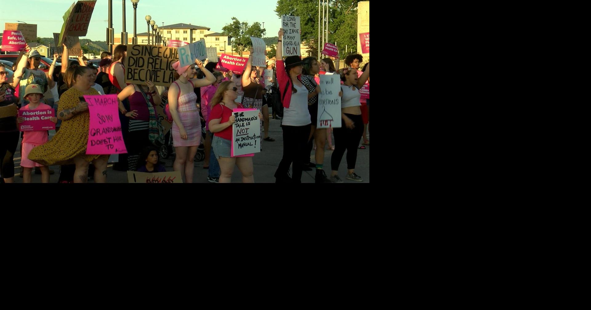 Pink Out protest erupts in La Crosse News