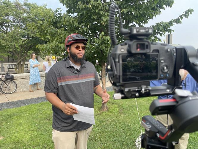 Mayor Washington-Spivey bikes around town with La Crosse residents | La Crosse News | wxow.com