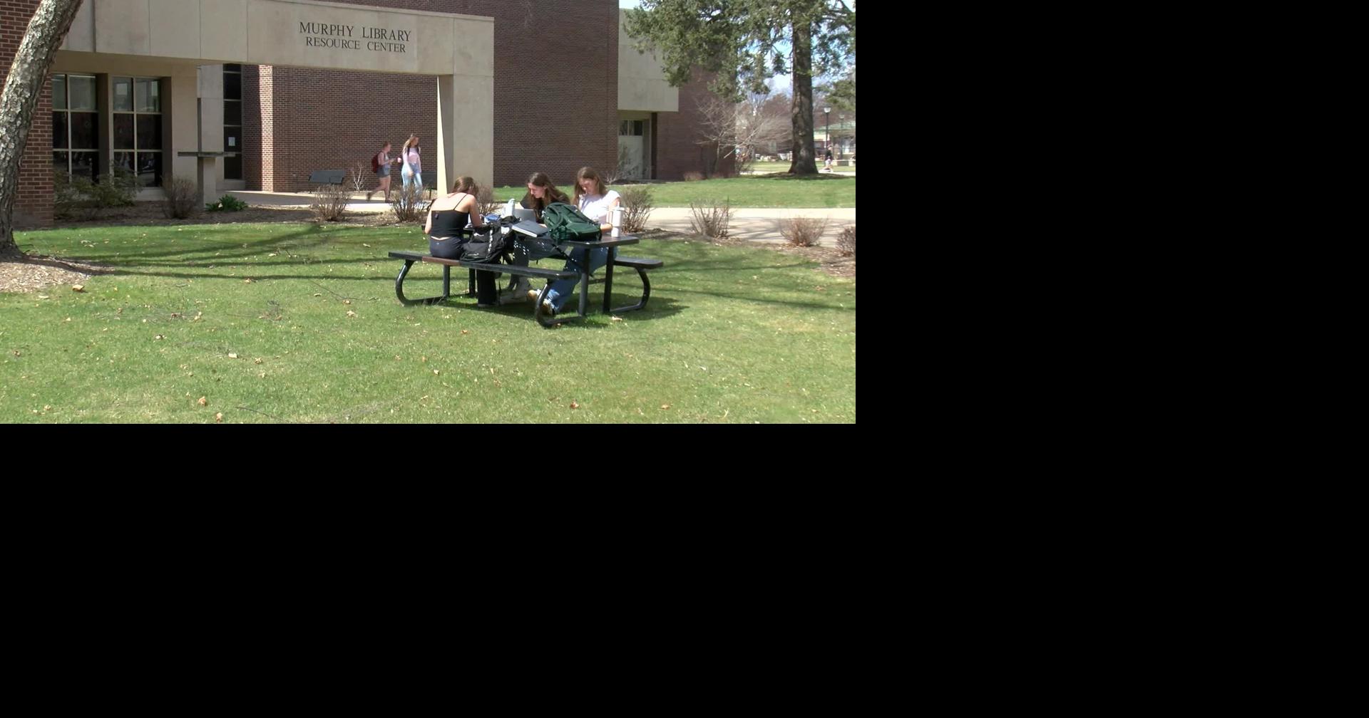 UWLa Crosse students and staff get outside to enjoy the warm weather