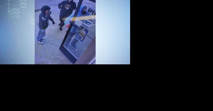 FBI offering $10,000 reward for information leading to arrest of two store robberies in SW Wisconsin - Vimarsana News