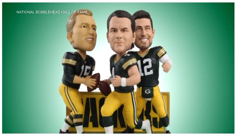 National Bobblehead Museum unveils Bart Starr bobbleheads