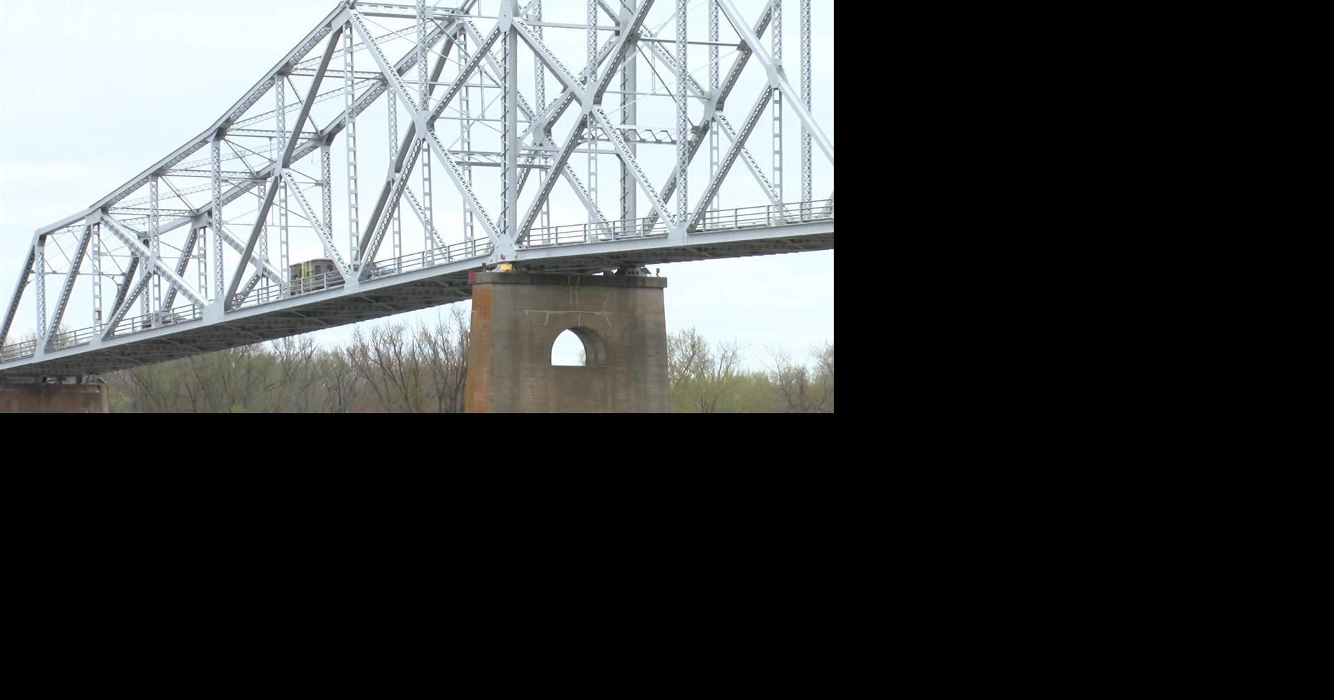 Officials urge cooperation during Dec. 18 Lansing Bridge demolition