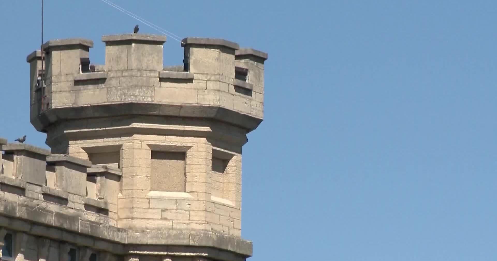 Charges against warden and guards at Wisconsin's Shawshank-like prison renew calls to close it - Vimarsana News