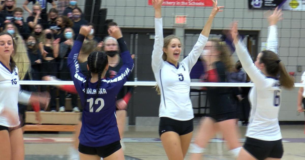 Hilltoppers host Central volleyball Central High School