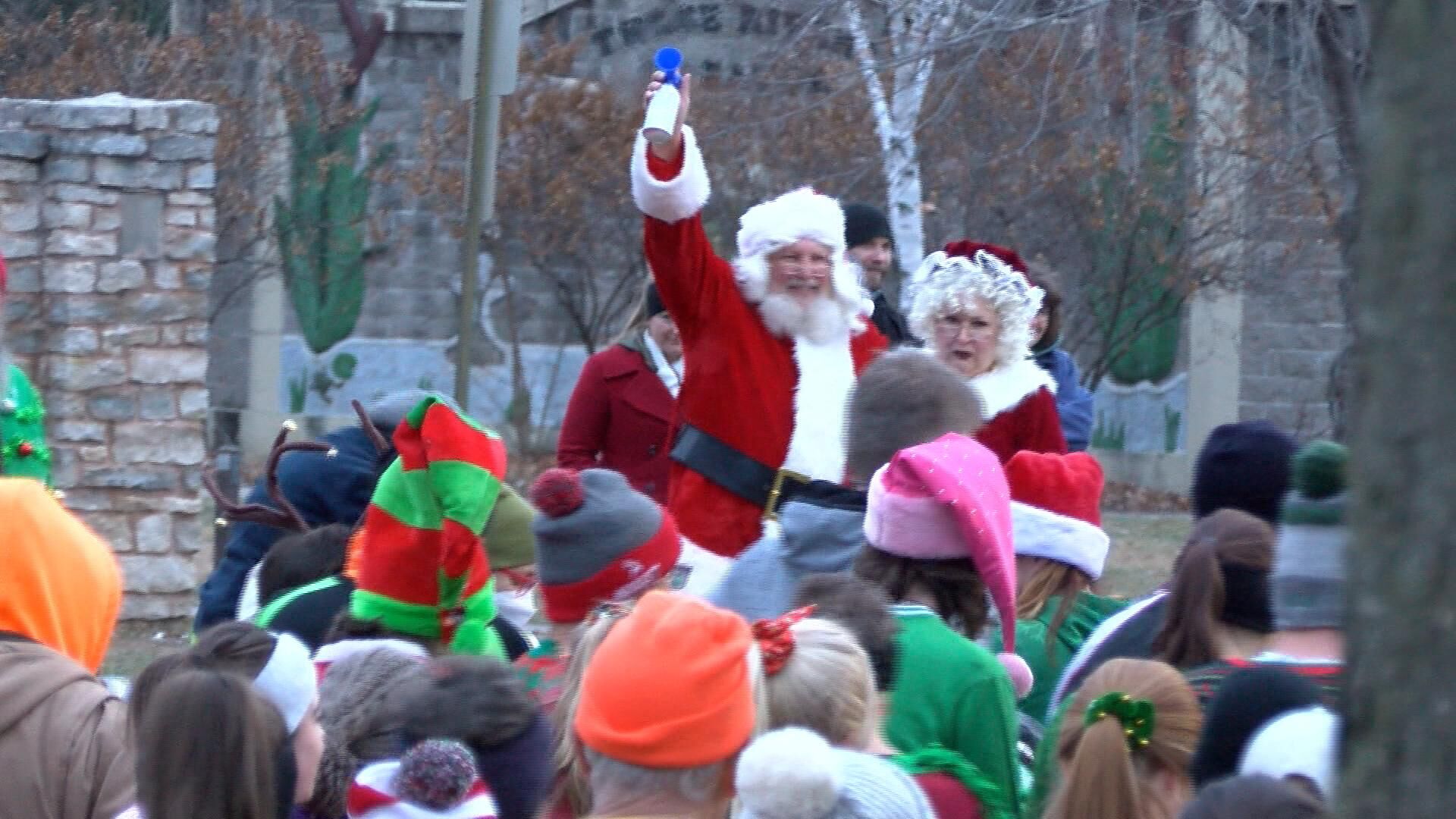 Ugly christmas sweater outlet running gear