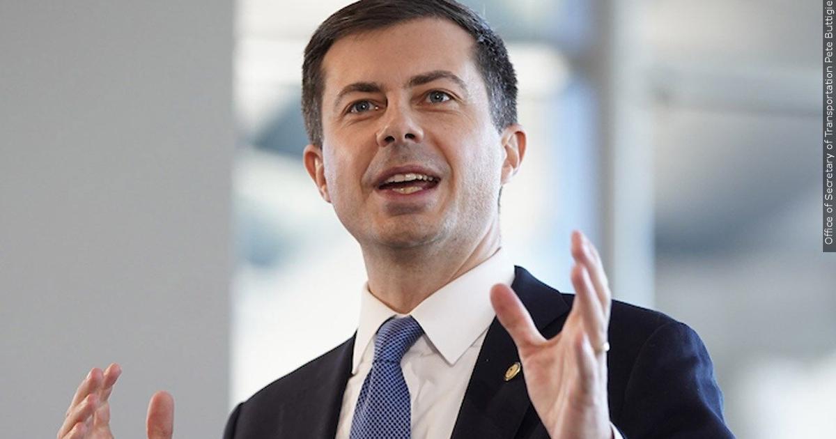 WATCH LIVE: Pete Buttigieg speaks in La Crosse | Watch Live | wxow.com