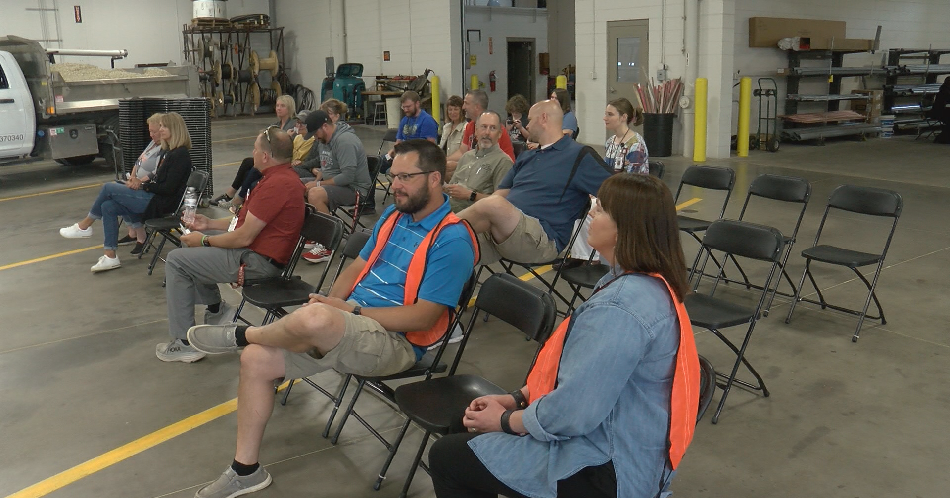 Vernon County schools practice reunifying students and parents during emergencies - Vimarsana News