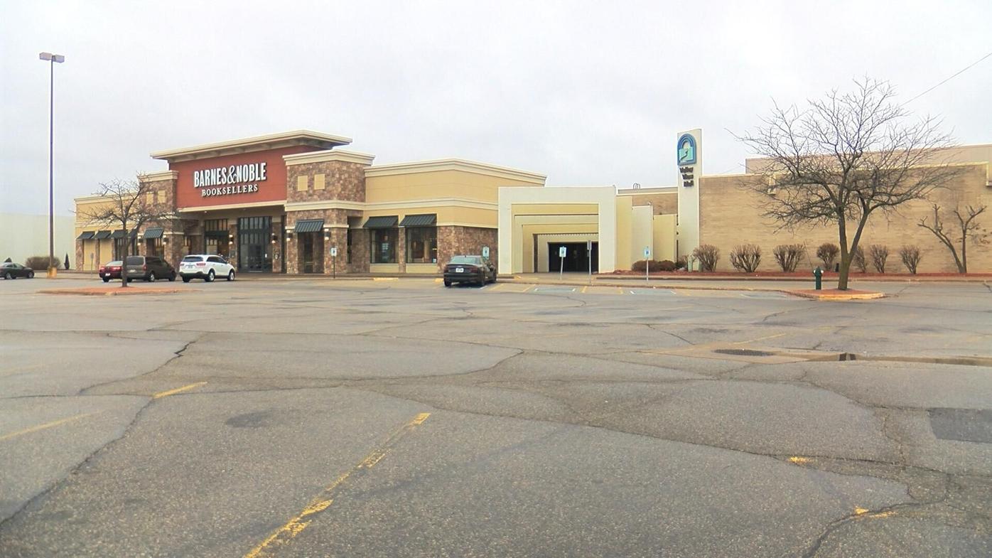 Valley View Mall Closes Temporarily News Wxow Com Valley View Mall Closes Temporarily News Wxow Com