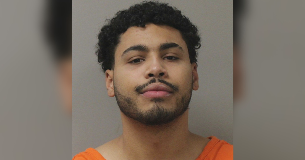 Onalaska man facing child pornography charges now accused of intimidating teen girlfriend