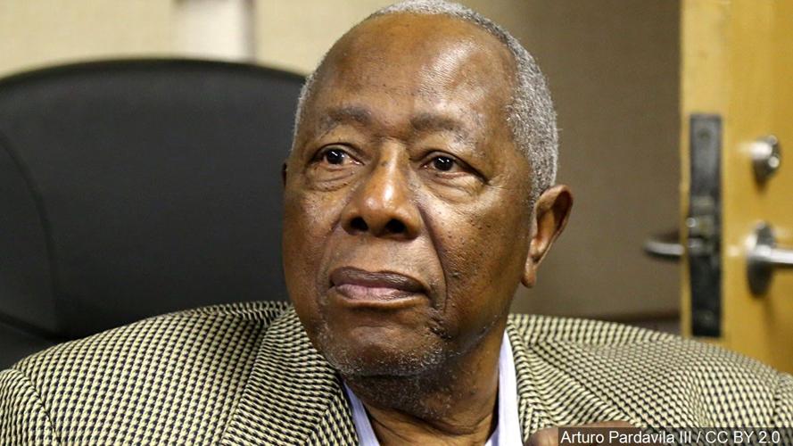 Hank Aaron, MLB Hall of Famer and former home run king, dies at 86