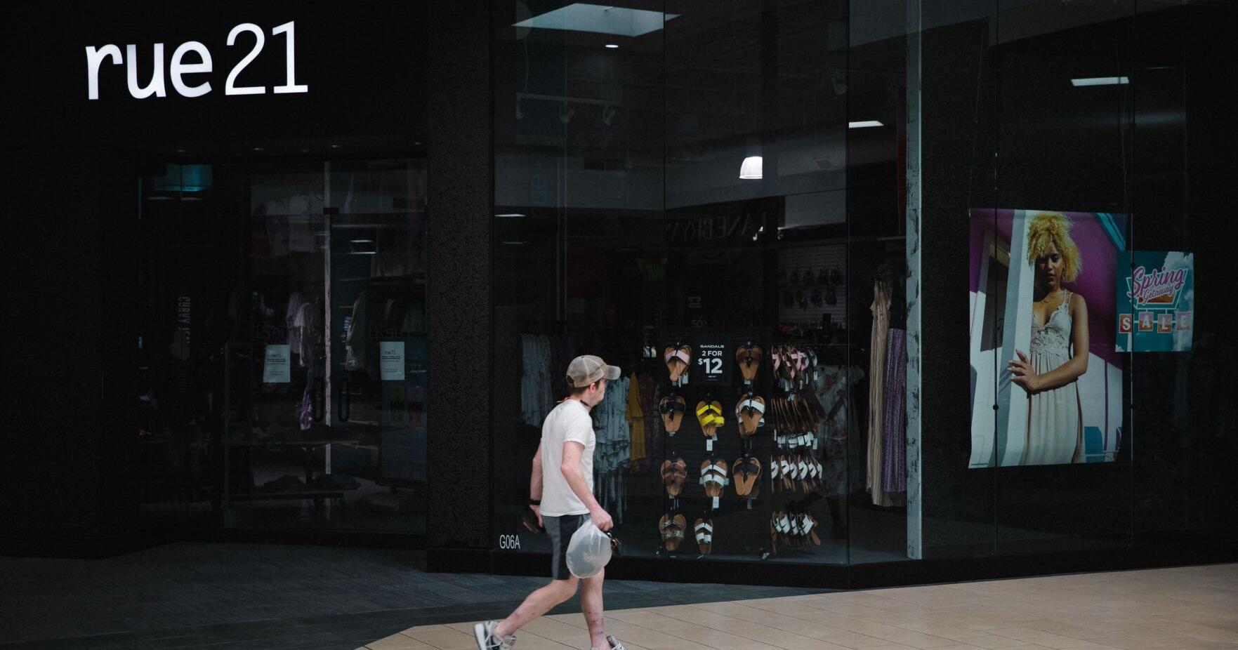 Rue21, a mall staple, files for bankruptcy and will close all of its stores - Vimarsana News