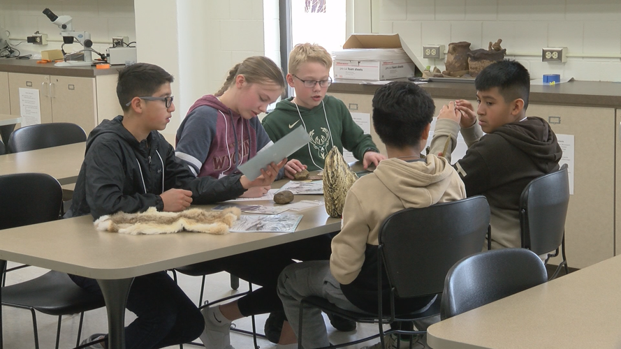 Students explore Archaeology at UWL's Kids College
