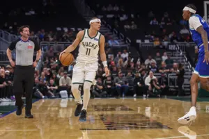 Milwaukee Bucks Navigate Uncertain Era Without Star Giannis Antetokounmpo