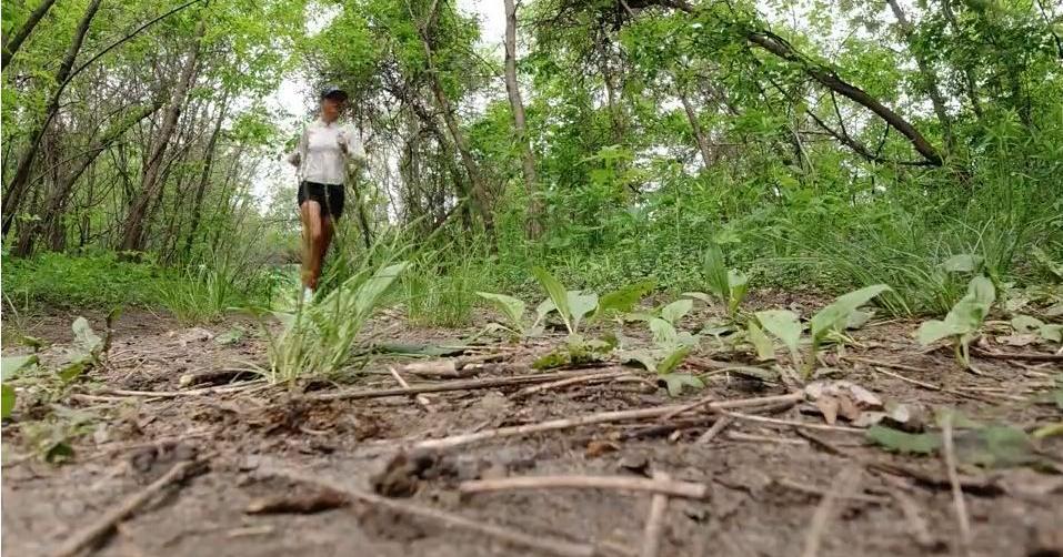 Minnesotan runs 250-mile race to raise money for Navy SEALs and families - Vimarsana News