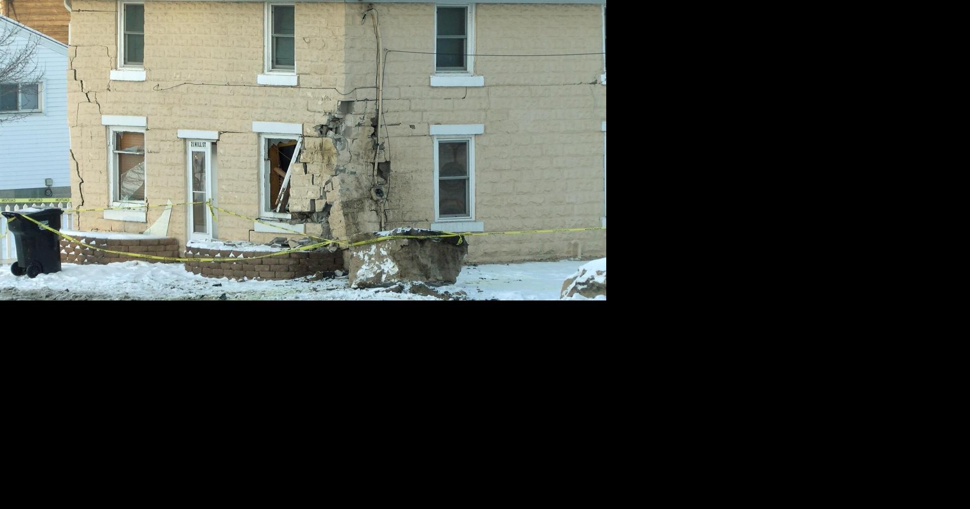 Hokah house slammed by semi News