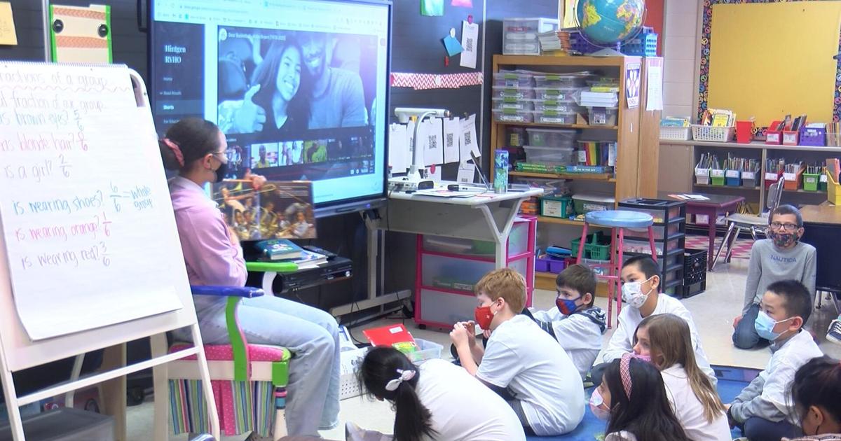 Hintgen Elementary School hosts 'Read Your Heart Out' News