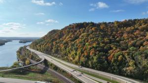 Fall Colors Near Peak Across the Driftless Region