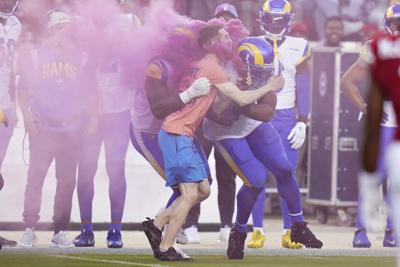 Bobby Wagner: Protester tackled by LA Rams linebacker as he ran onto field