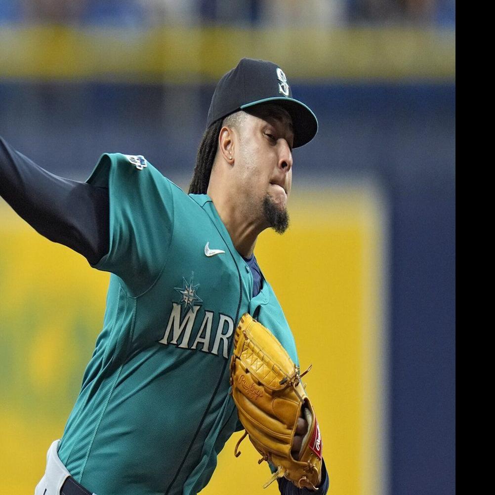 Luis Castillo, Ty France, Bullpen Lead Mariners To Opening Day Win!