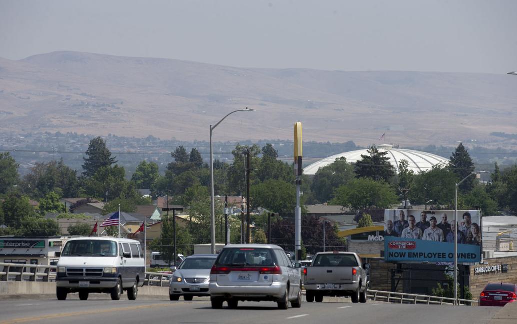 Weather service says Yakima's smoky sky likely coming from The Dalles