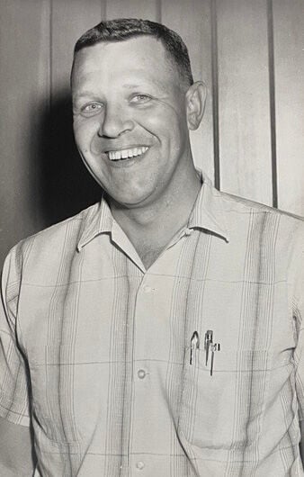 Bill Faller, pillar of Yakima Valley sports community, dies at 98 | YVC ...