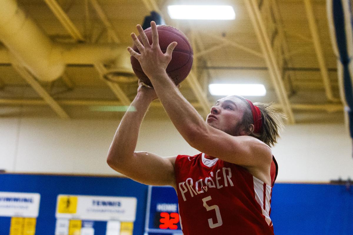 Selah Vikings boys basketball rights the ship Prosser