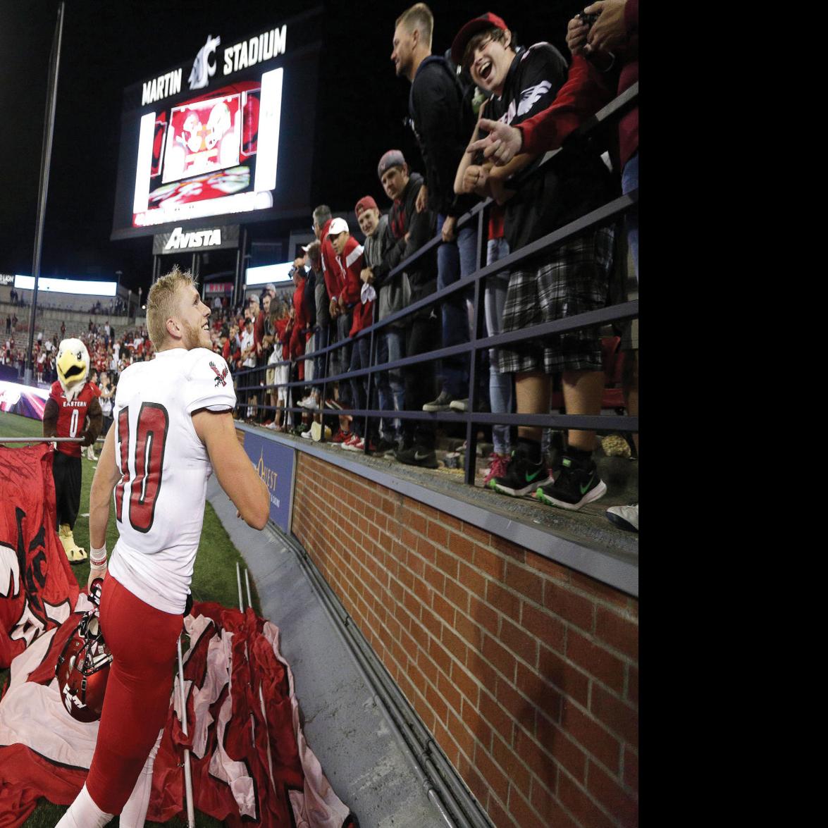 Kupp Runneth Over Wr Helps Ewu Football Stun Wsu Washington State University Sports Yakimaherald Com