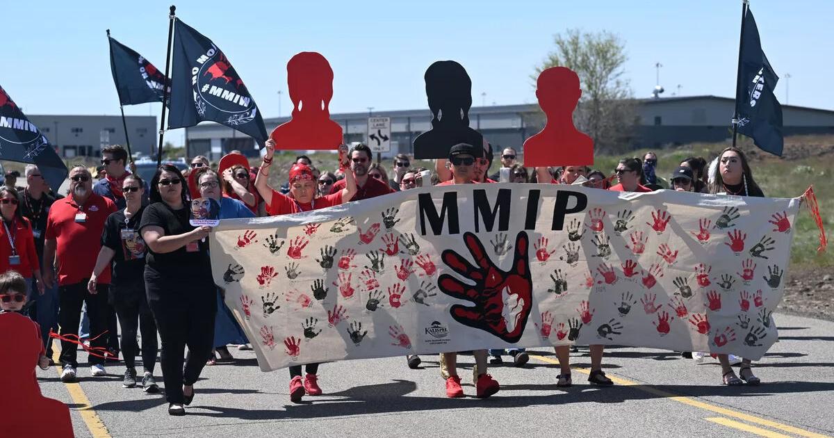 Read more'The land remembers, and so do we': Dozens walk for missing Indigenous people awareness month