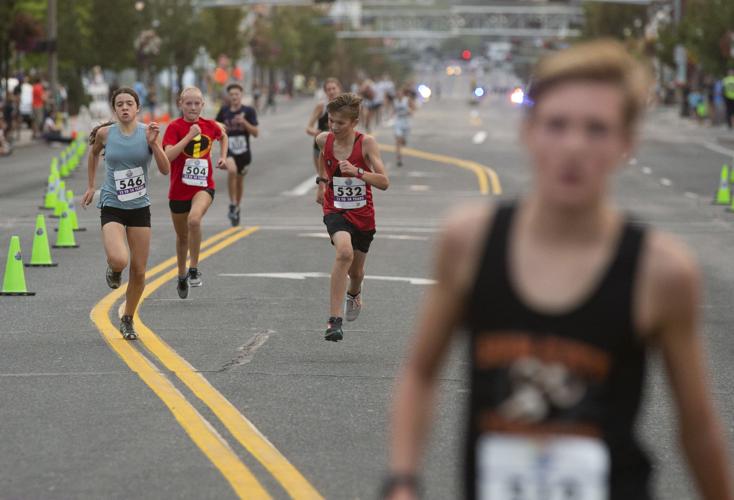 PHOTOS Runners compete in Downtown Yakima Mile races Photos and