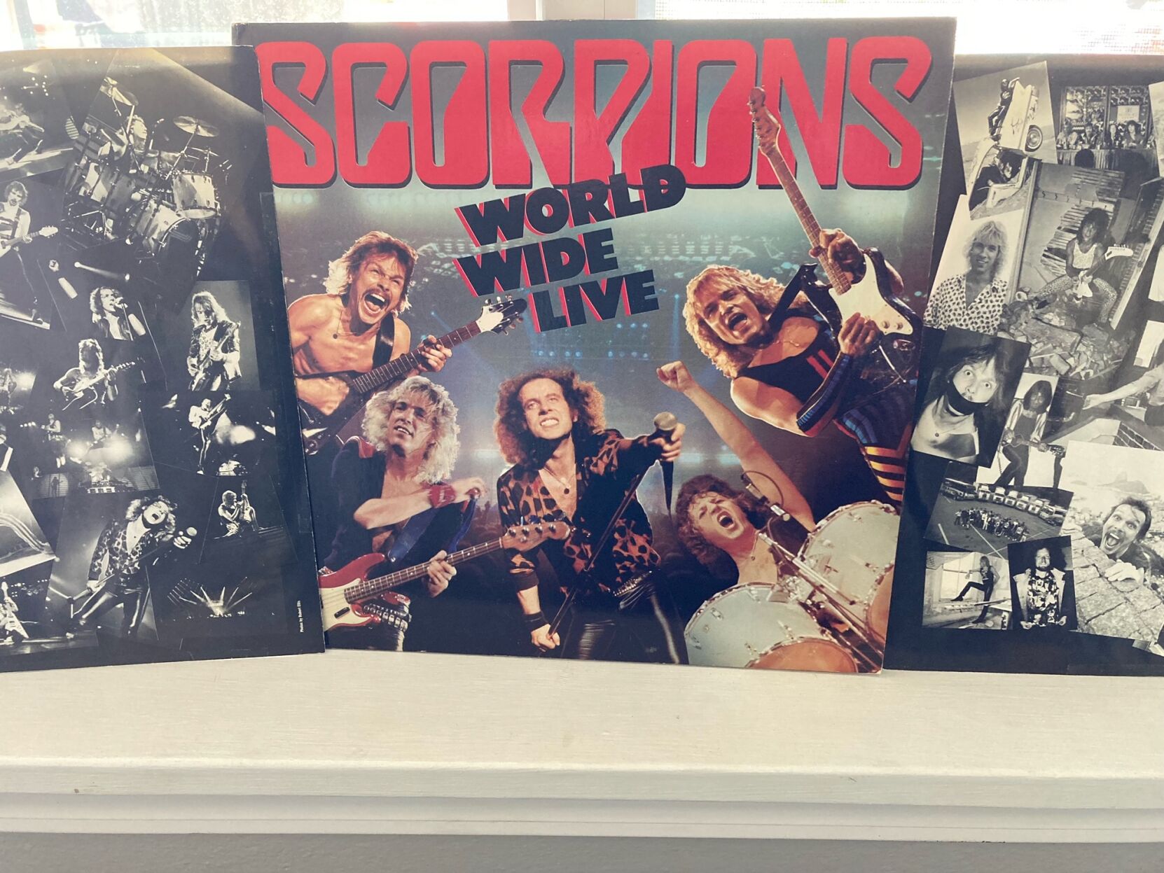 Spin the Black Circle: Scorpions rock like a hurricane on 'World