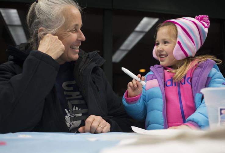 The Arboretum's Annual Luminaria Event News Photos