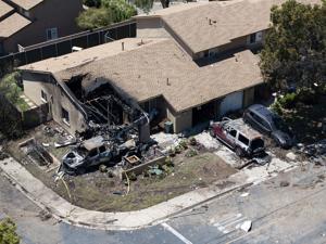 What we know about the San Diego plane crash and the 6 on board who died