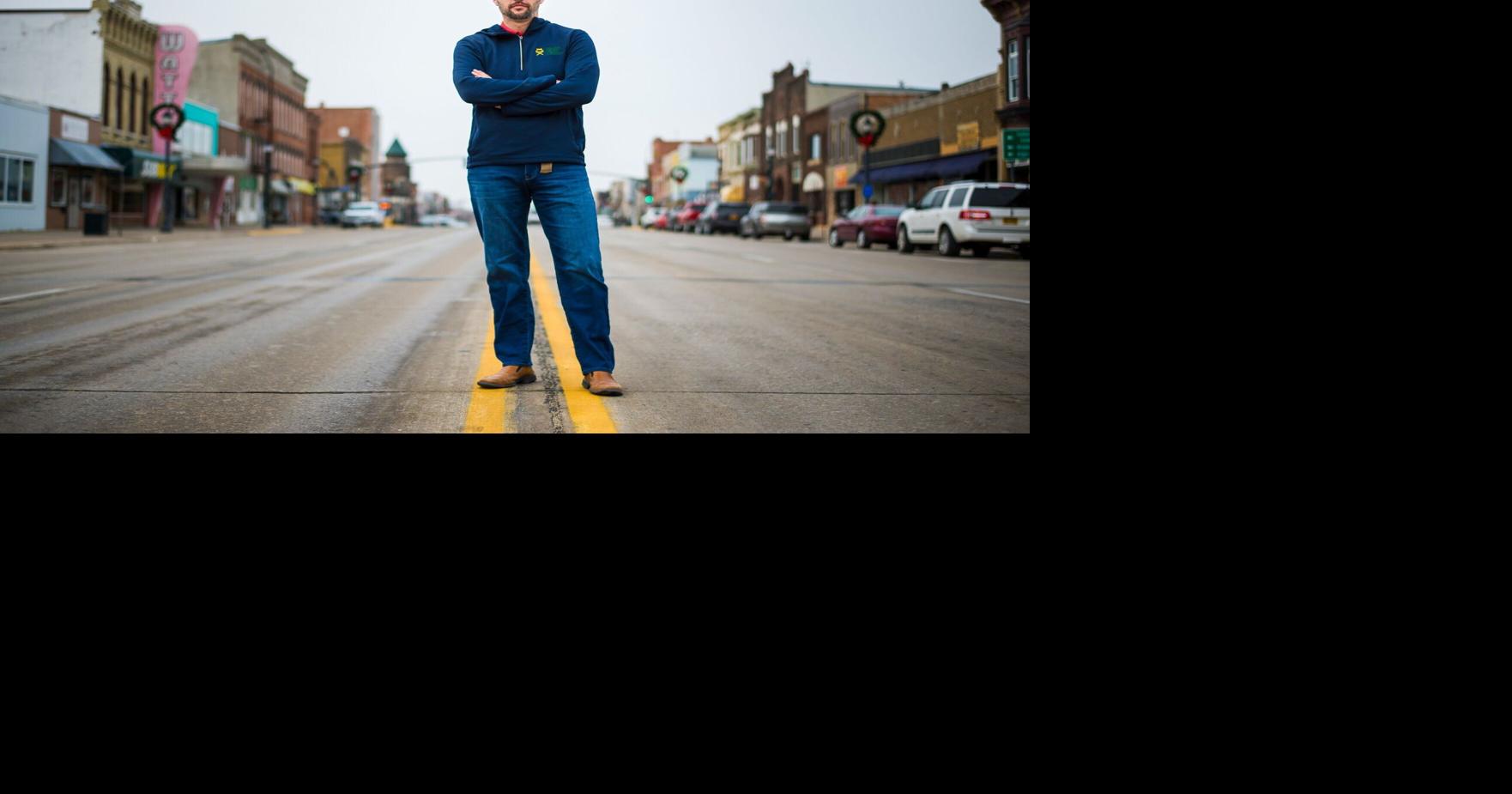 TV weatherman saves newspapers, forecasts fair winds and growth