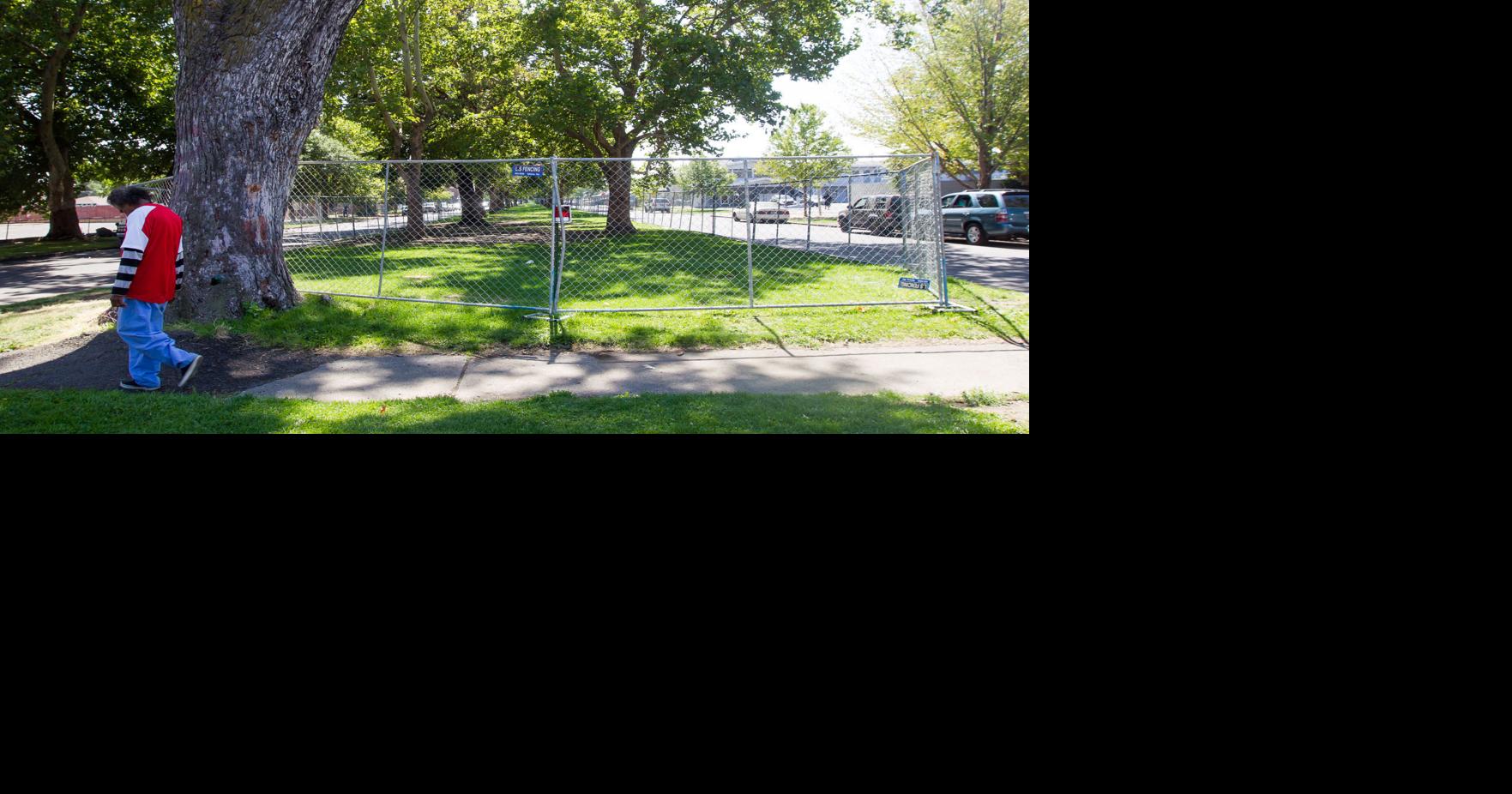 New fencing along Naches Avenue in Yakima forces homeless people to