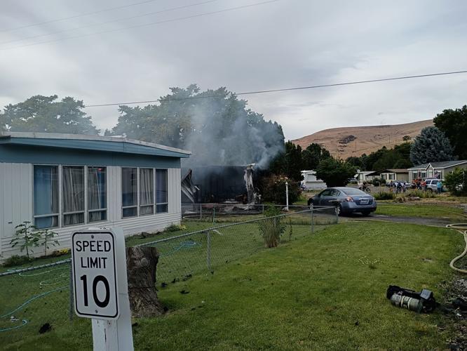 Fire destroys mobile home in Yakima's East Valley | Local ...