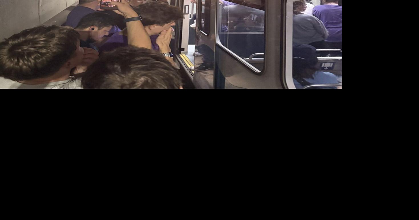Light rail train breaks down near Husky Stadium after Apple Cup Daniel Beekman from The Seattle Times Sep 7, 2026 Sep 7, 2026 Updated 10 mins ago