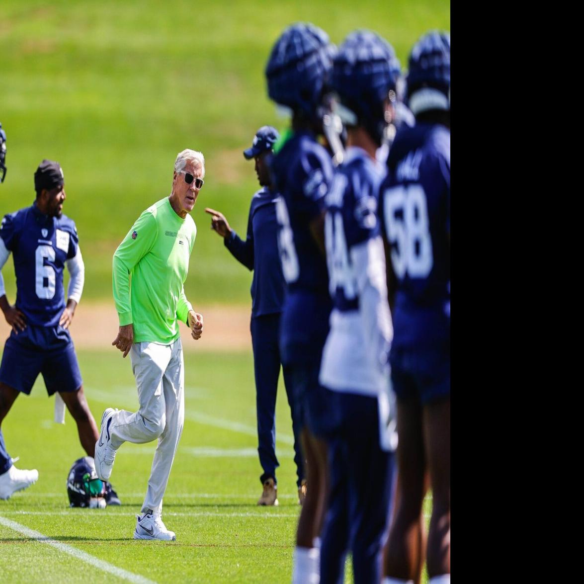 Why Seahawks coach Pete Carroll still runs sprints at practice