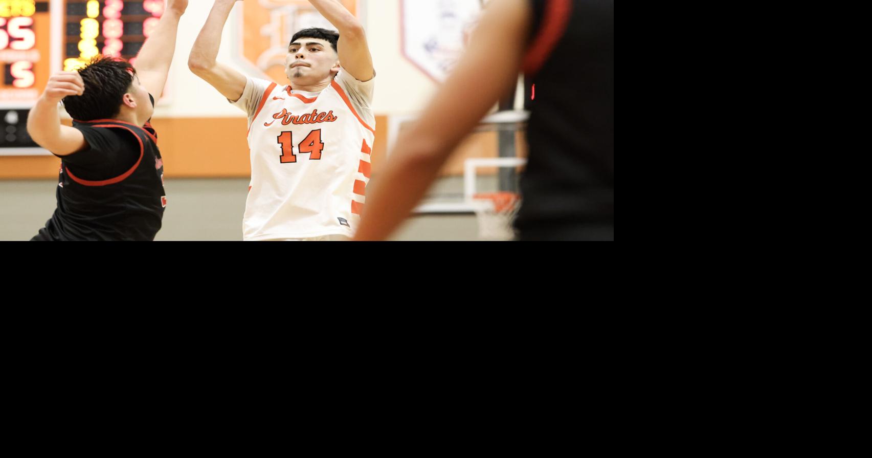 Davis boys shooting too much for Ike in league opener | CBBN ...