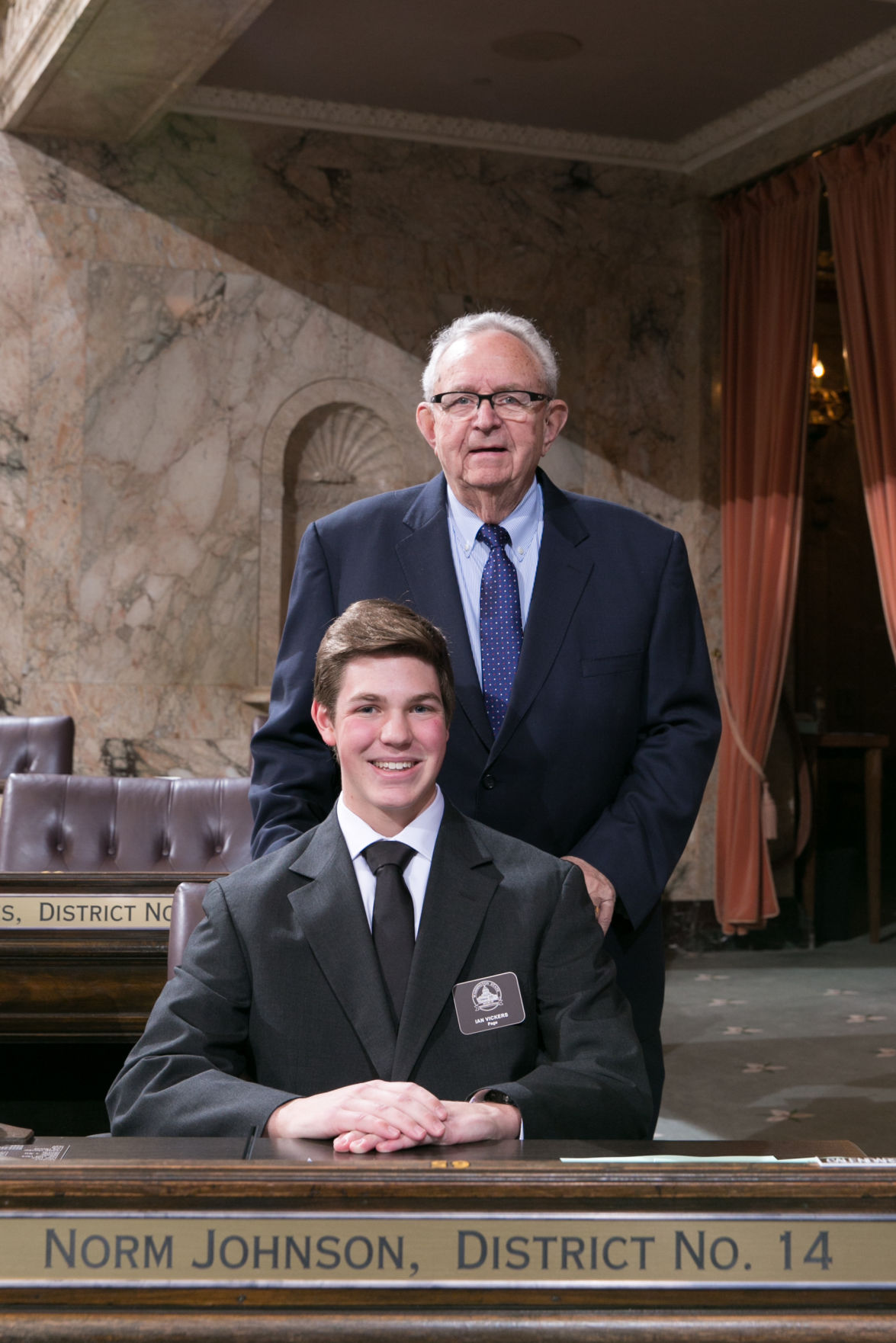 Yakima County high schoolers serve as pages to the state ...