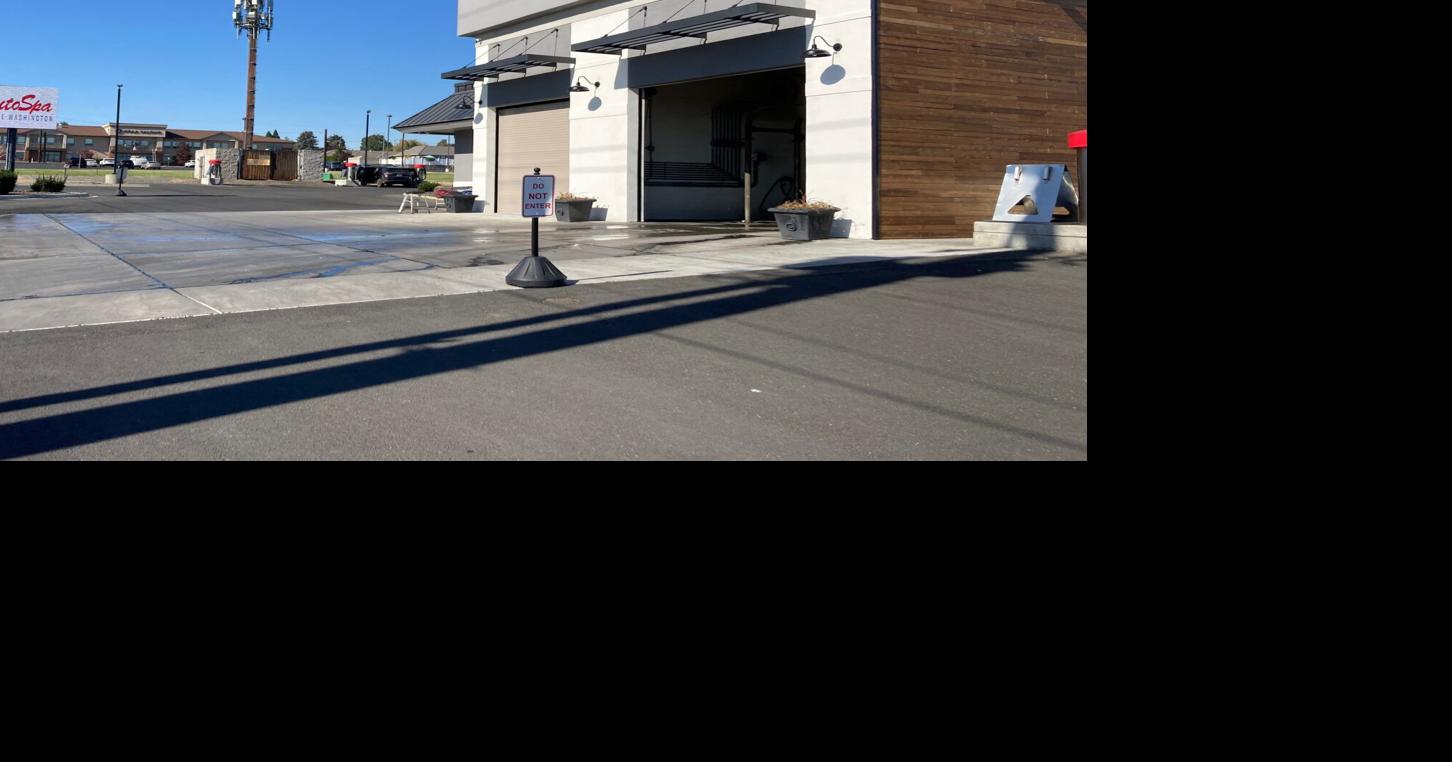 Business tidbits: Yakima car washes have new owner; new entertainment center in Sunnyside