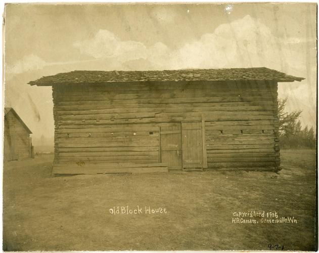 Klickitat County blockhouse