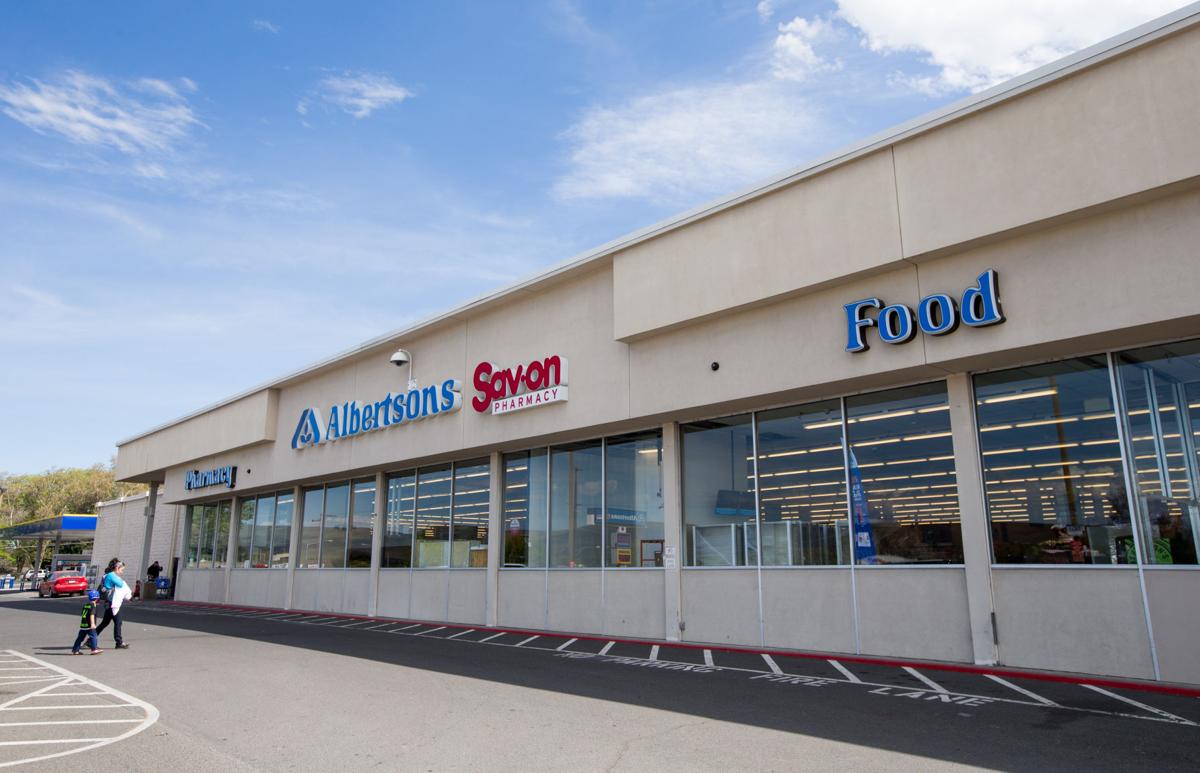 Yakima Albertsons store’s conversion to Safeway a deliberate process