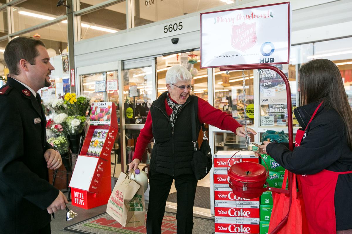 With Fewer Bell Ringing Days And Sites Salvation Army Struggling To Reach Collection Goals In Yakima Valley Local Yakimaherald Com