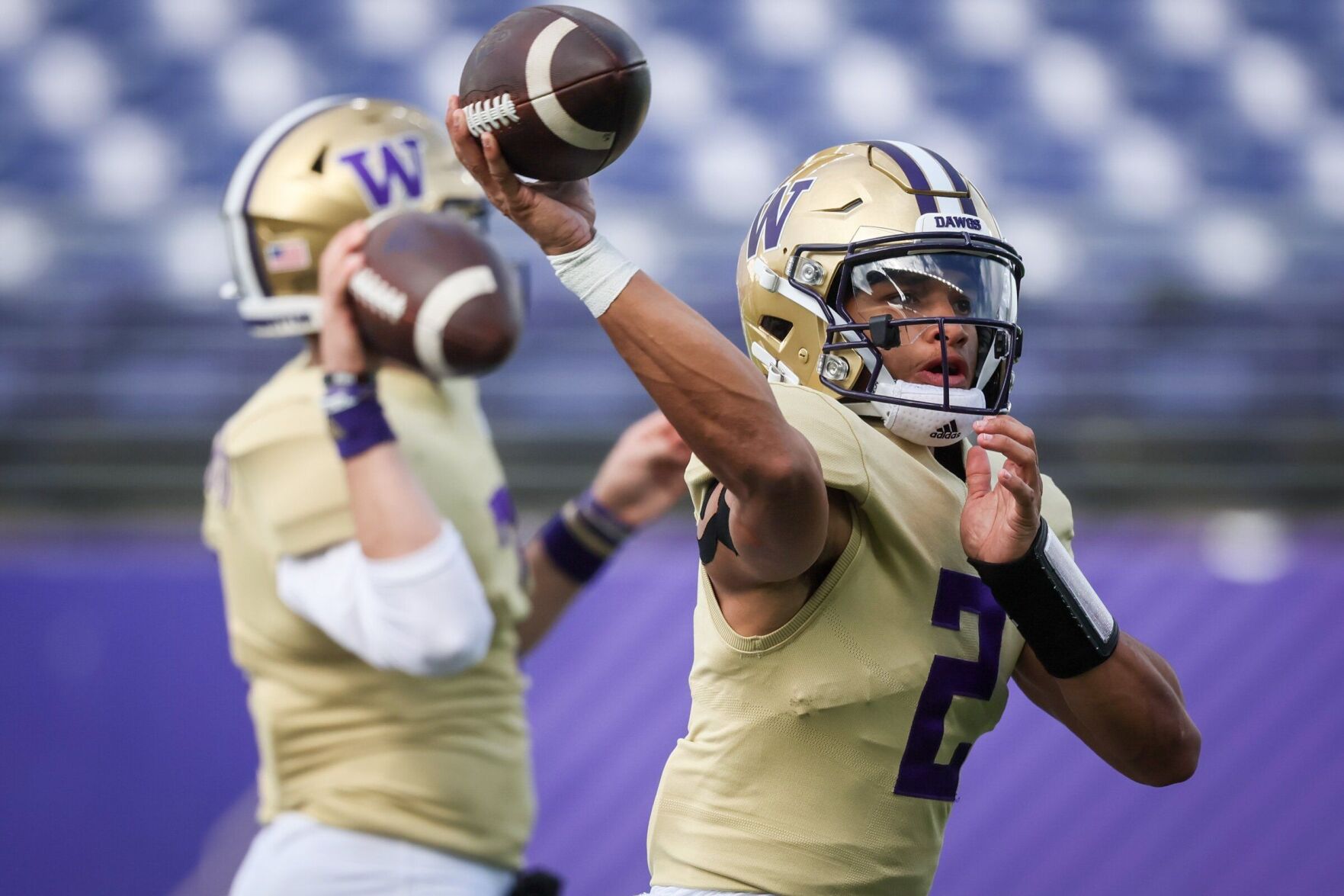 Is Undersized, Electric Demond Williams Jr. UW’s QB Of Future ...